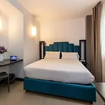 Hotiday Porto Hotel