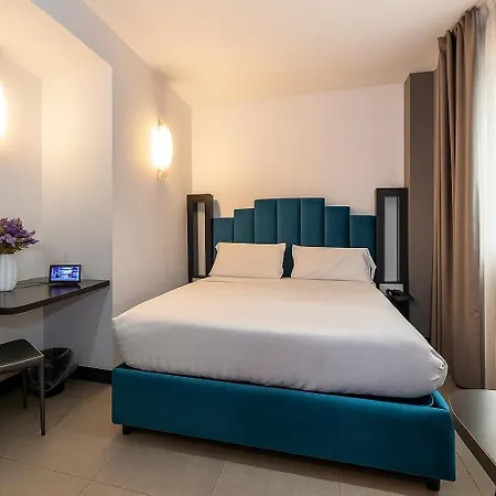 Hotiday Porto Hotel
